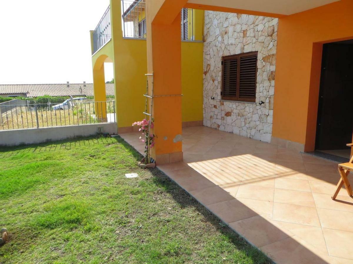Appartamento Dentro Babai Village Тертенія Екстер'єр фото
